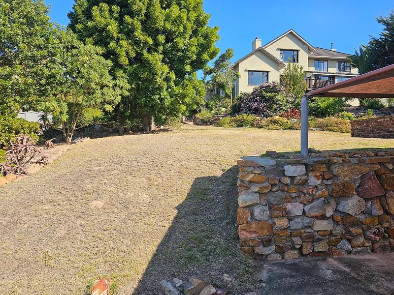 8 Bedroom Property for Sale in Mossel Bay Central Western Cape
